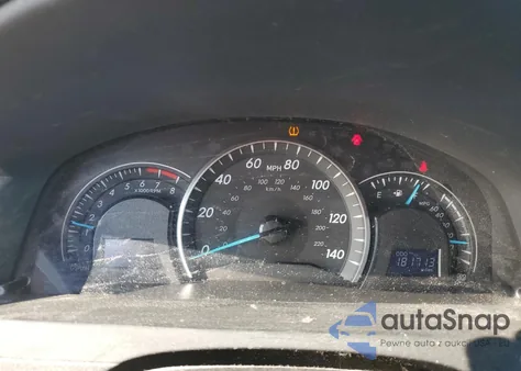 2012 Toyota Camry Base z USA, uszkodzony, nr VIN 4T1BF1FK2CU513216